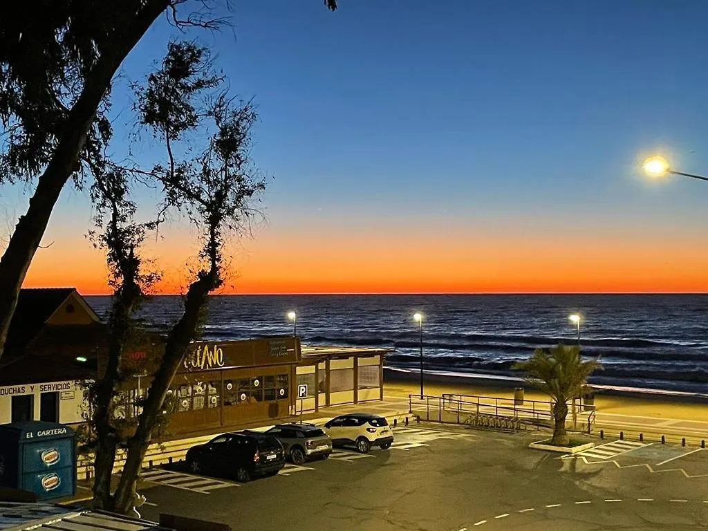 Apartamento Frente Al Mar Con Vistas Al Oceano Atlantico イスラ・クリスティナ 0*,  スペイン